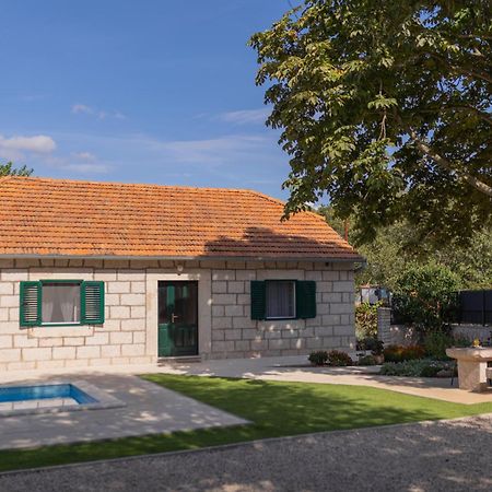 Experience Village Life - Jokini Dvori With Private Pool Pakovo Selo Buitenkant foto