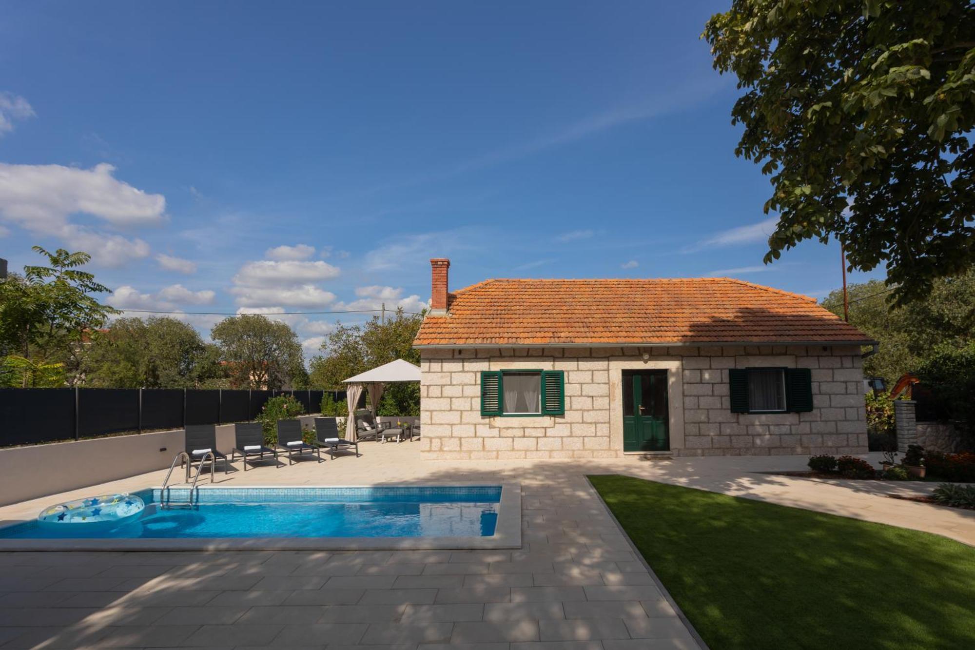 Experience Village Life - Jokini Dvori With Private Pool Pakovo Selo Buitenkant foto
