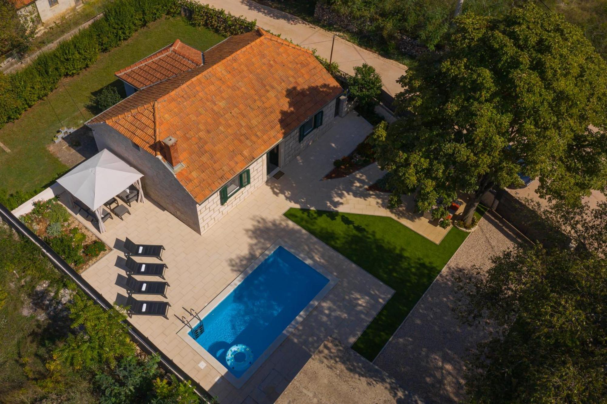 Experience Village Life - Jokini Dvori With Private Pool Pakovo Selo Buitenkant foto
